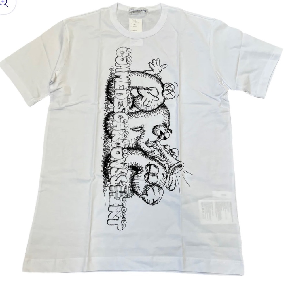 KAWS CDG White Tee Size Large ✨ T Shirt Collab with KAWS and Comme De Garçons ✨